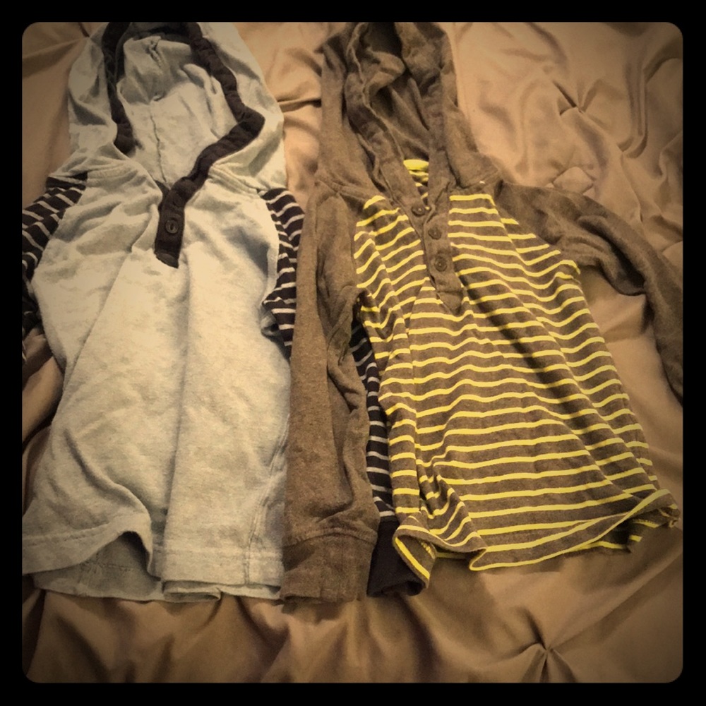 Boys hooded long sleeve bundle of 2